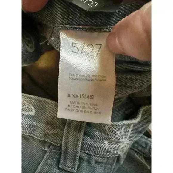 Simple Society Womens 5/27 Super High Rise Baggy Denim Jeans Butterfly Print - Picture 3 of 10